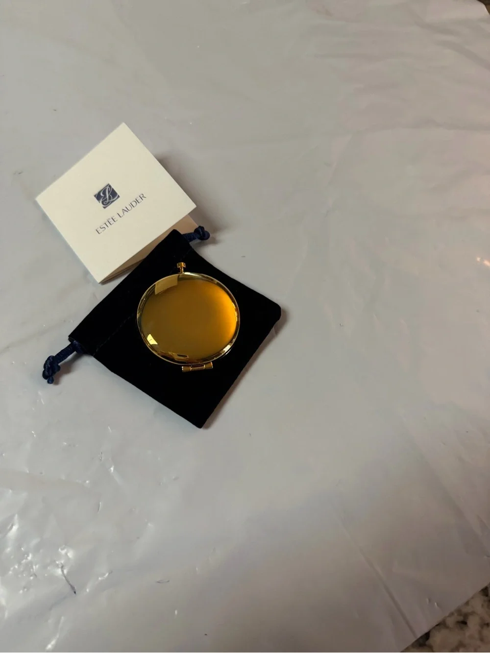 Estee Lauder Blue and Strong Roots Powder Compact